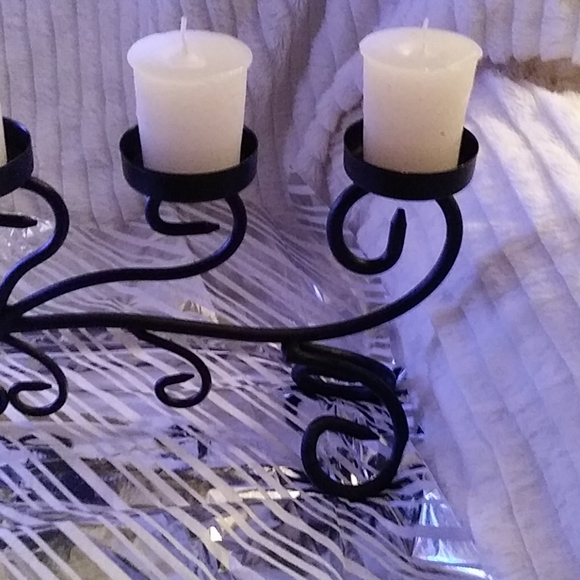 EUC Candleabra for 6 votive candles. Black Wrought Iron..gorgeous when lit!!🔥🔥 - Picture 7 of 8